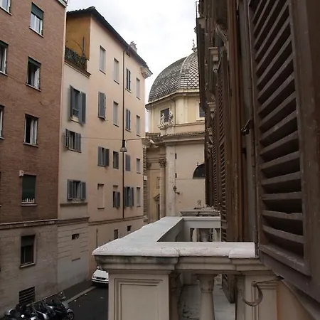 Viadelloca35 * Rome